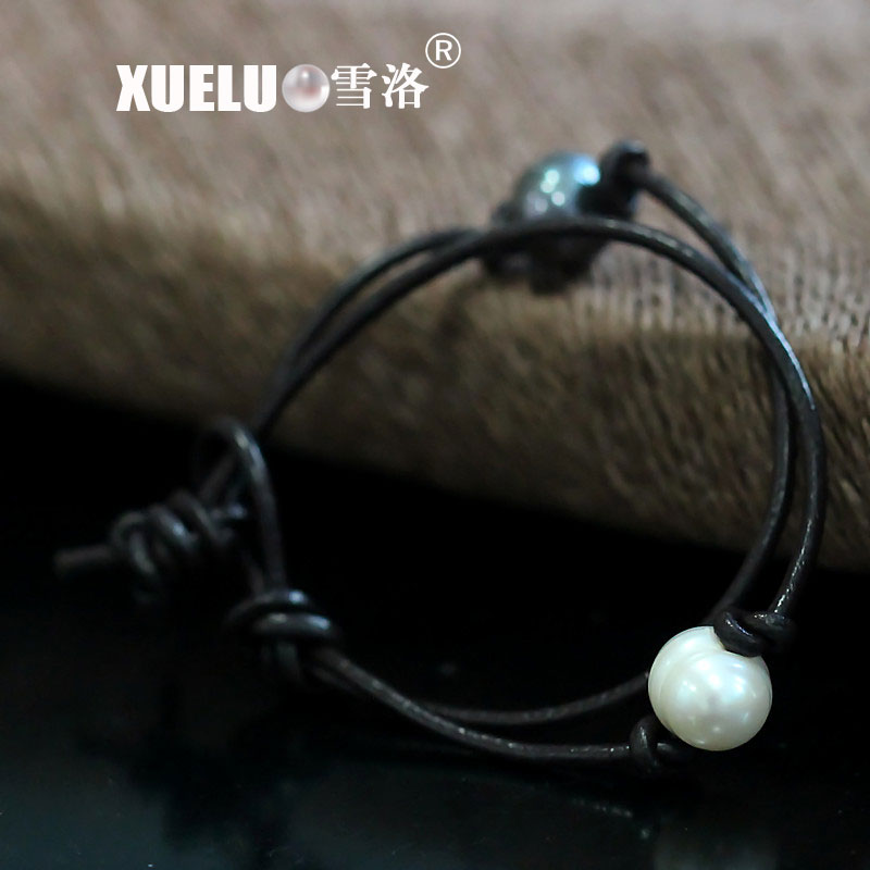 Leather Real Potato Round Chinese Cultured Freshwater Pearl Bracelet (XL150091)