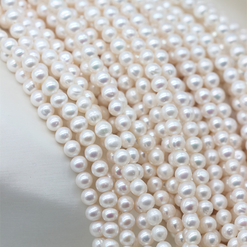 8-9mm Perfect Round Natural Cultured Freshwater Pearl Strings Supplier (XL180114) 