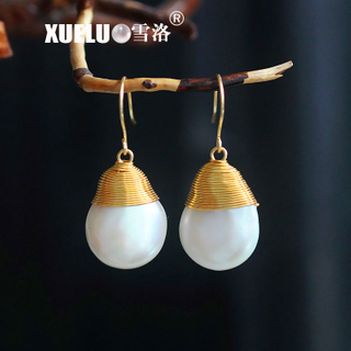 Fashion Natural Coin Baroque Cultured Fresh water Pearl Earrings (XL140104)