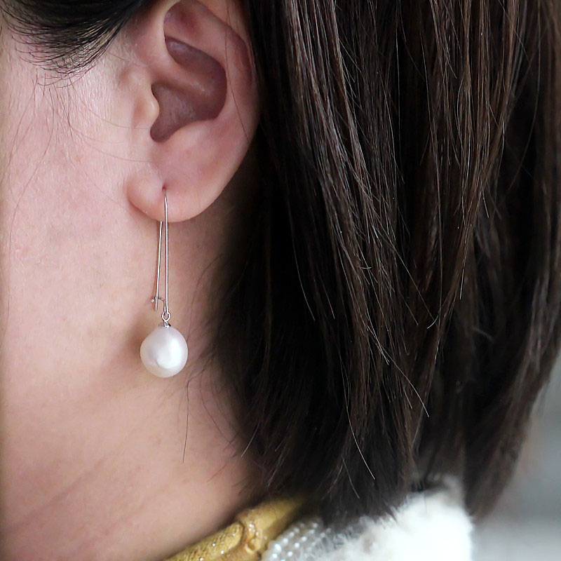 10-11mm Fashion Baroque Cultured Freshwater Pearl Earrings (XL140115)