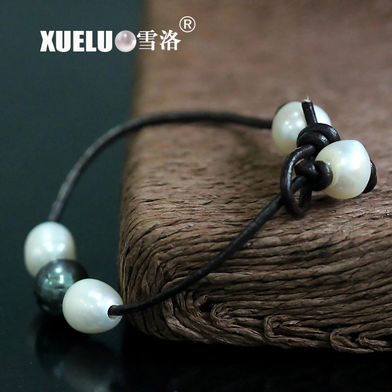 Leather Oval Shape Chinese Cultured Freshwater Pearl Bracelet (XL150087)