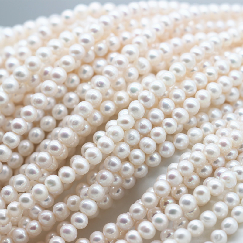 8-9mm Perfect Round Natural Cultured Freshwater Pearl Strings Supplier (XL180114) 