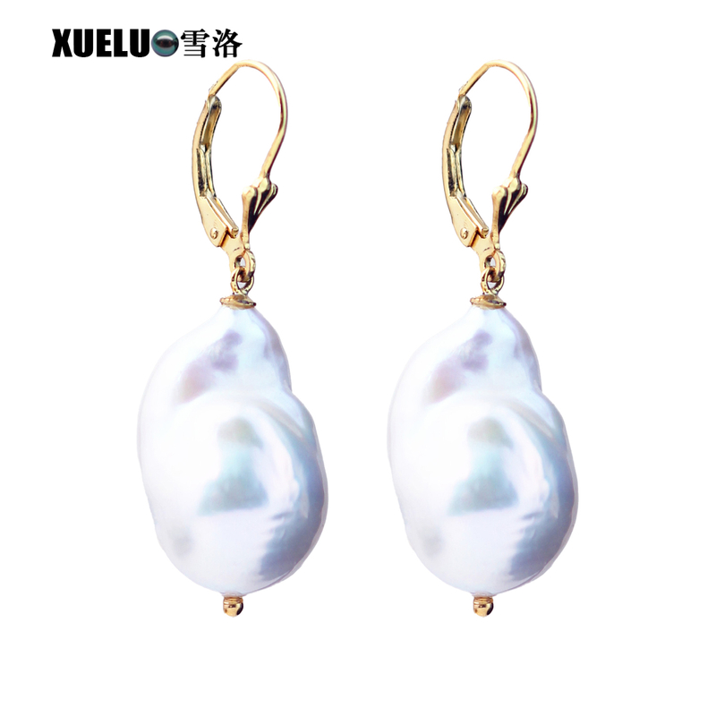 Fashionable Baroque Chinese Cultured Freshwater Pearl Earrings (XL140209)