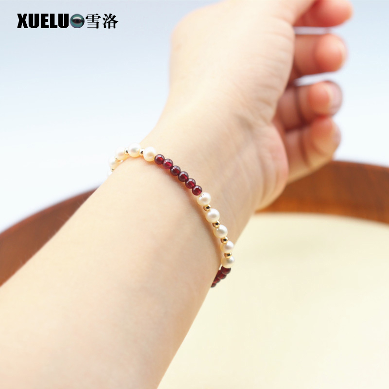 Cultured Freshwater Pearl with Natural Garnet Bracelet (XL150153)