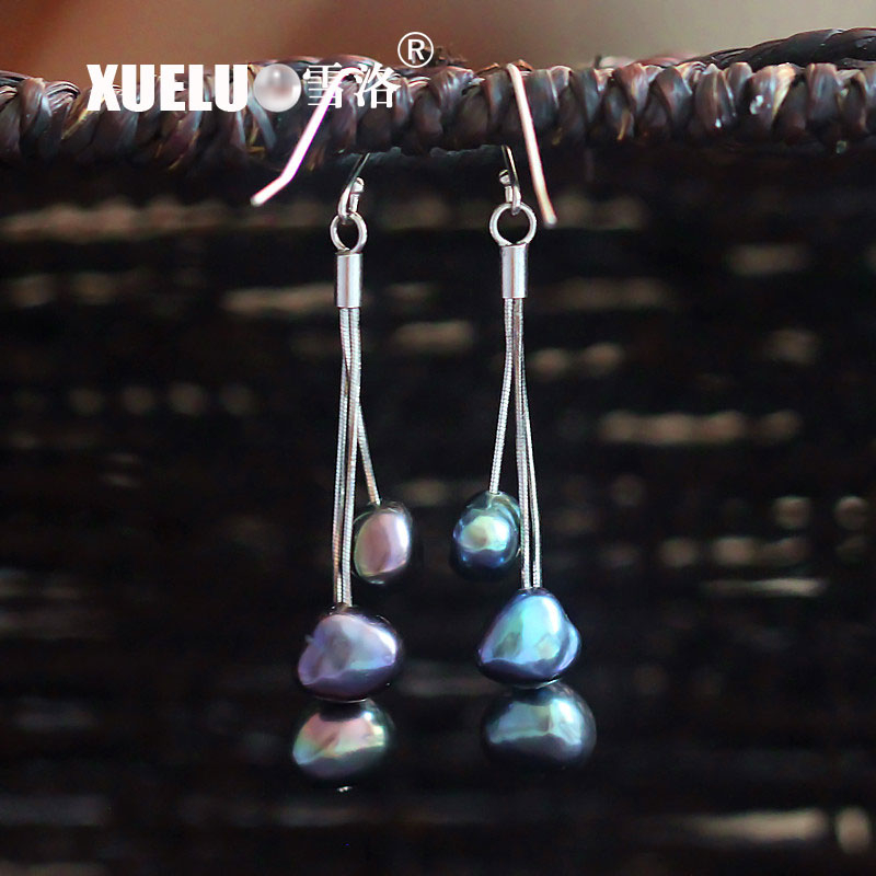 Fashion Black Baroque Cultured Freshwater Pearl Earrings (XL140067)
