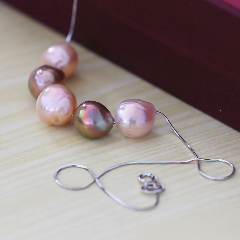  Fashion Freshwater Pearl Necklace(XL120002)