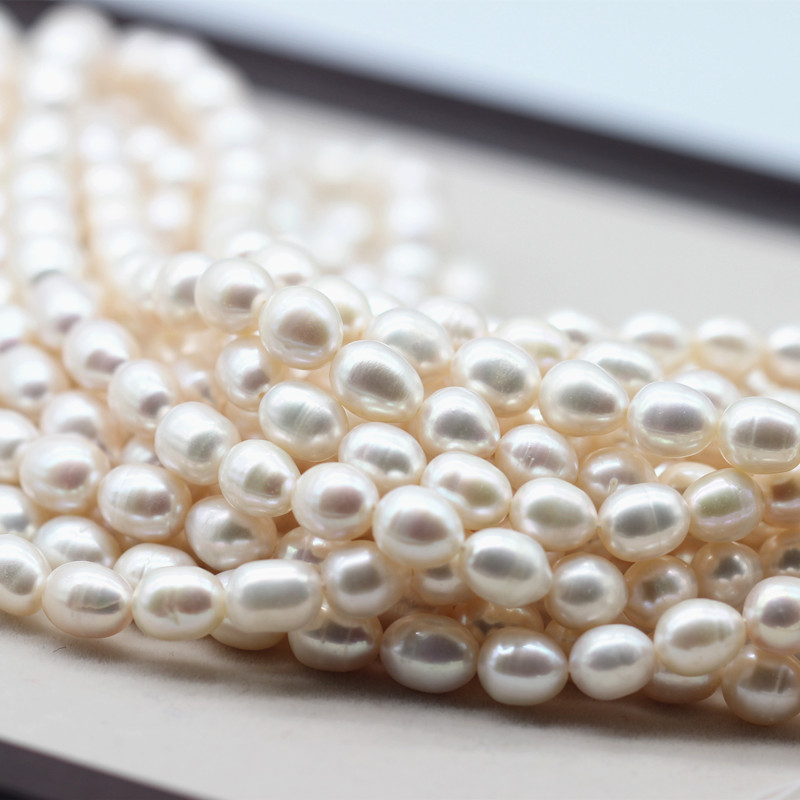 8-9mm Medium Quality Rice/Oval Shape Cultured Fresh Water Pearl Strings (XL180123) 