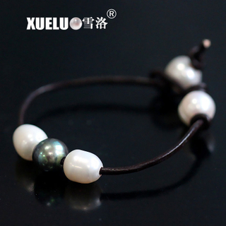 Leather Oval Shape Chinese Cultured Freshwater Pearl Bracelet (XL150087)