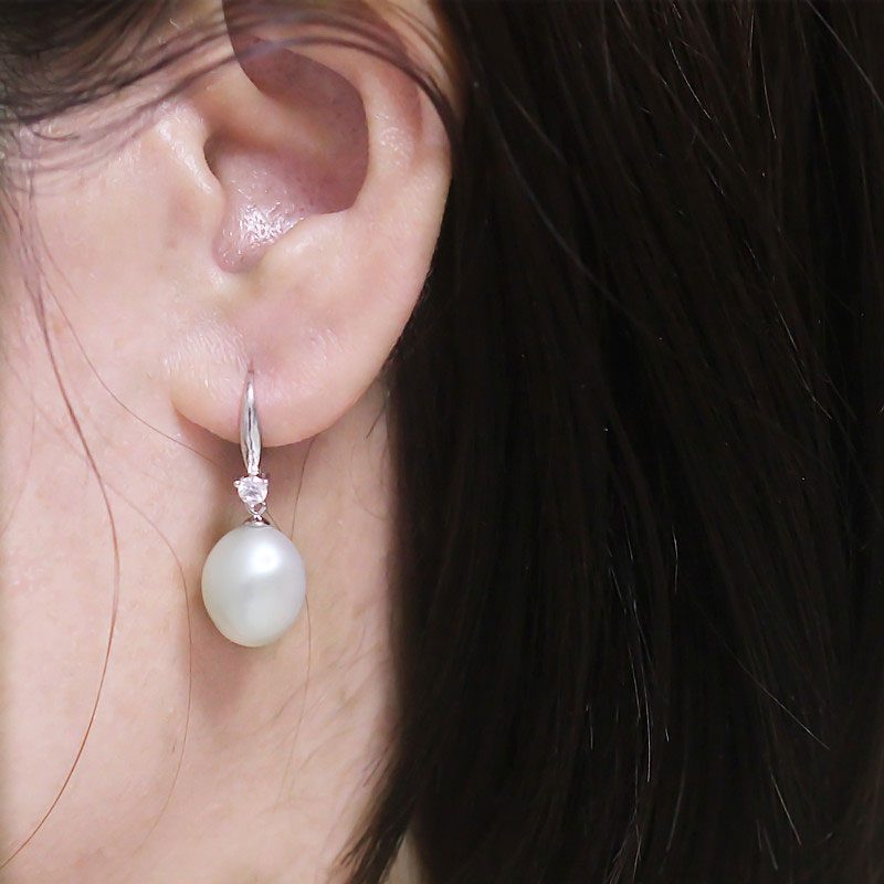 11-12mm Natural Baroque Cultured Freshwater Pearl Earrings (XL140106)