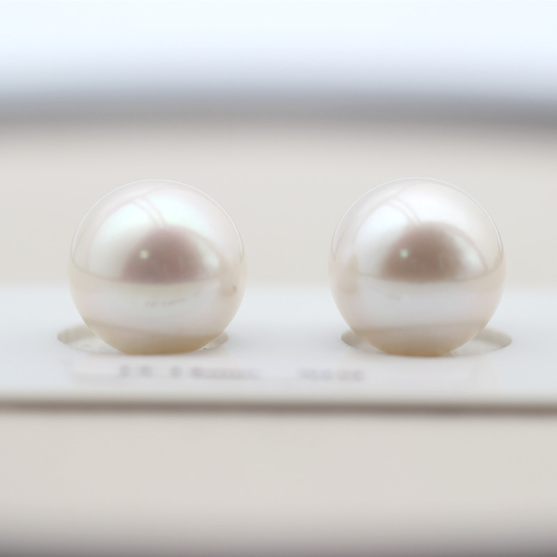 13-14mm Large Perfect Round White Freshwater Loose Pearls Beads(XL110060)