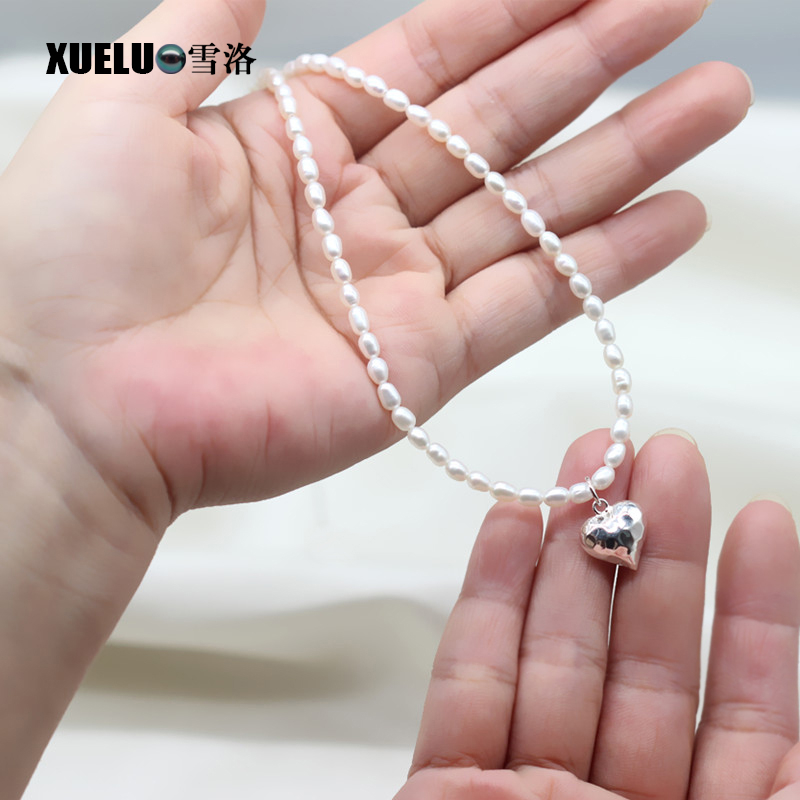 Freshwater Pearl Pendant Necklace with Pendant（XL120102)