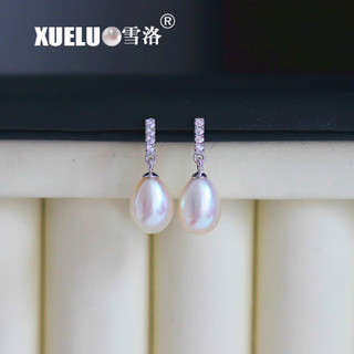 8-9mm AAA Quality White Oval Shape 925 Sterling Silver Freshwater Pearl Earrings (XL140109)