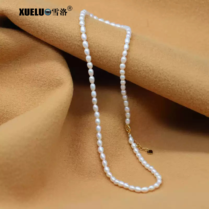 Fashionable Sterling Silver Jewelry Real Oval Freshwater Pearl Necklace (XL120105)